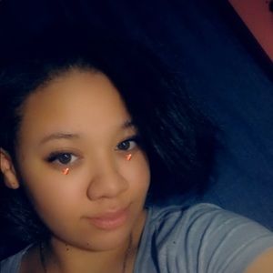 Meet your Posher, Ꭹꮧꮑꭵꭵ